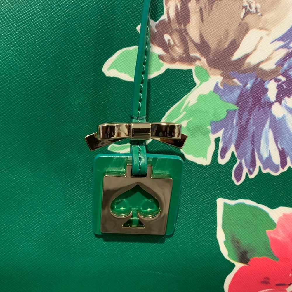 Kate Spade Spring Bloom - Picture 3 of 8